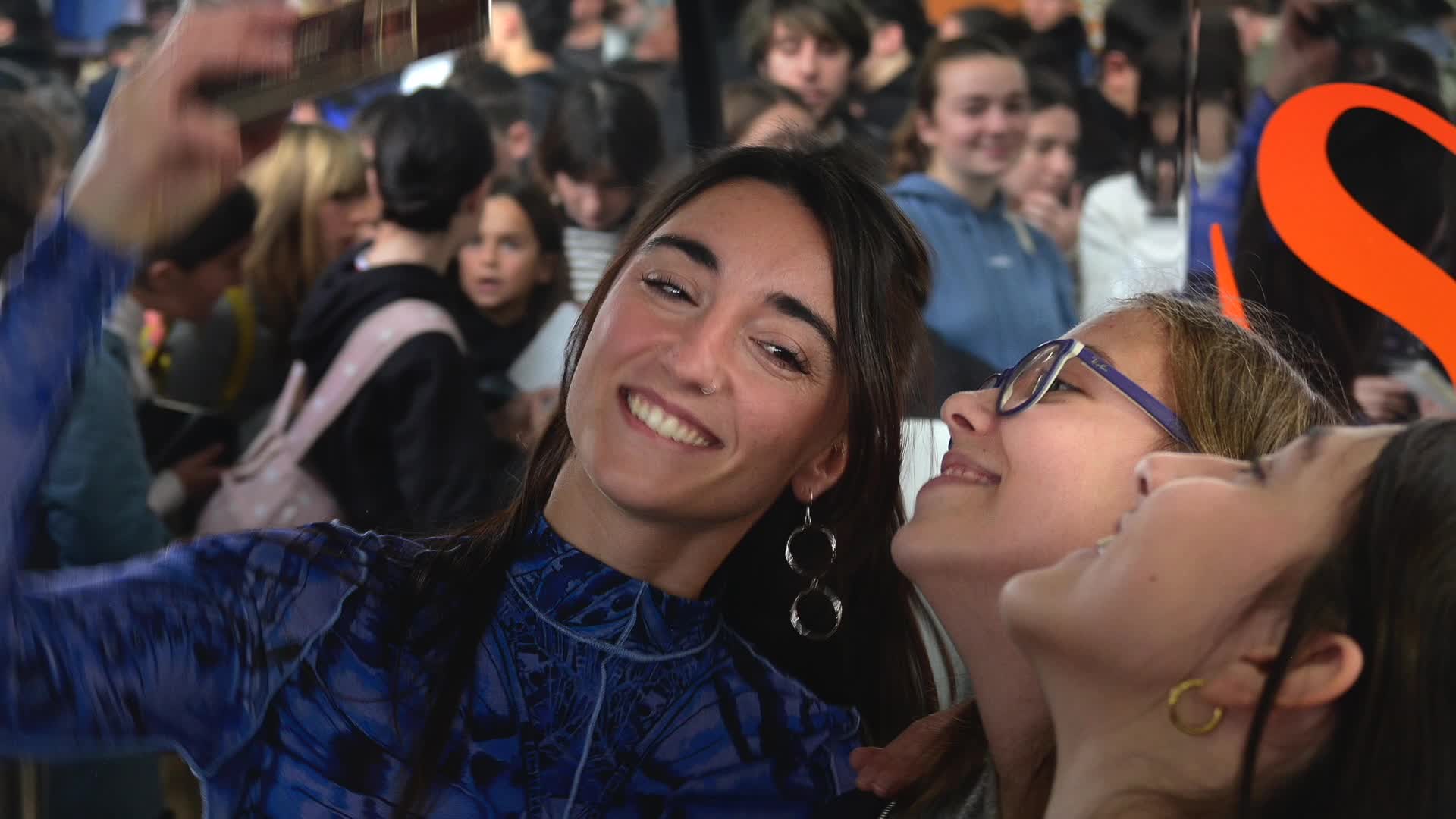 Bideoklipa: abenduak 5