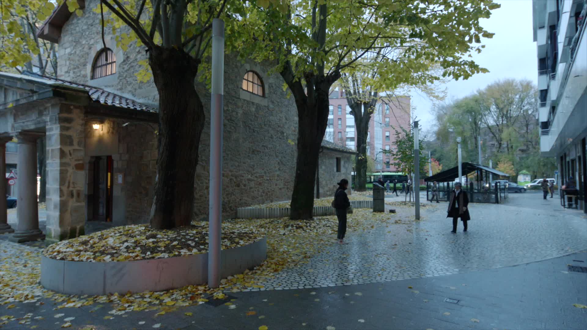 Transmisioa: Laura Mintegi eta Sara Uribe-Etxebarria