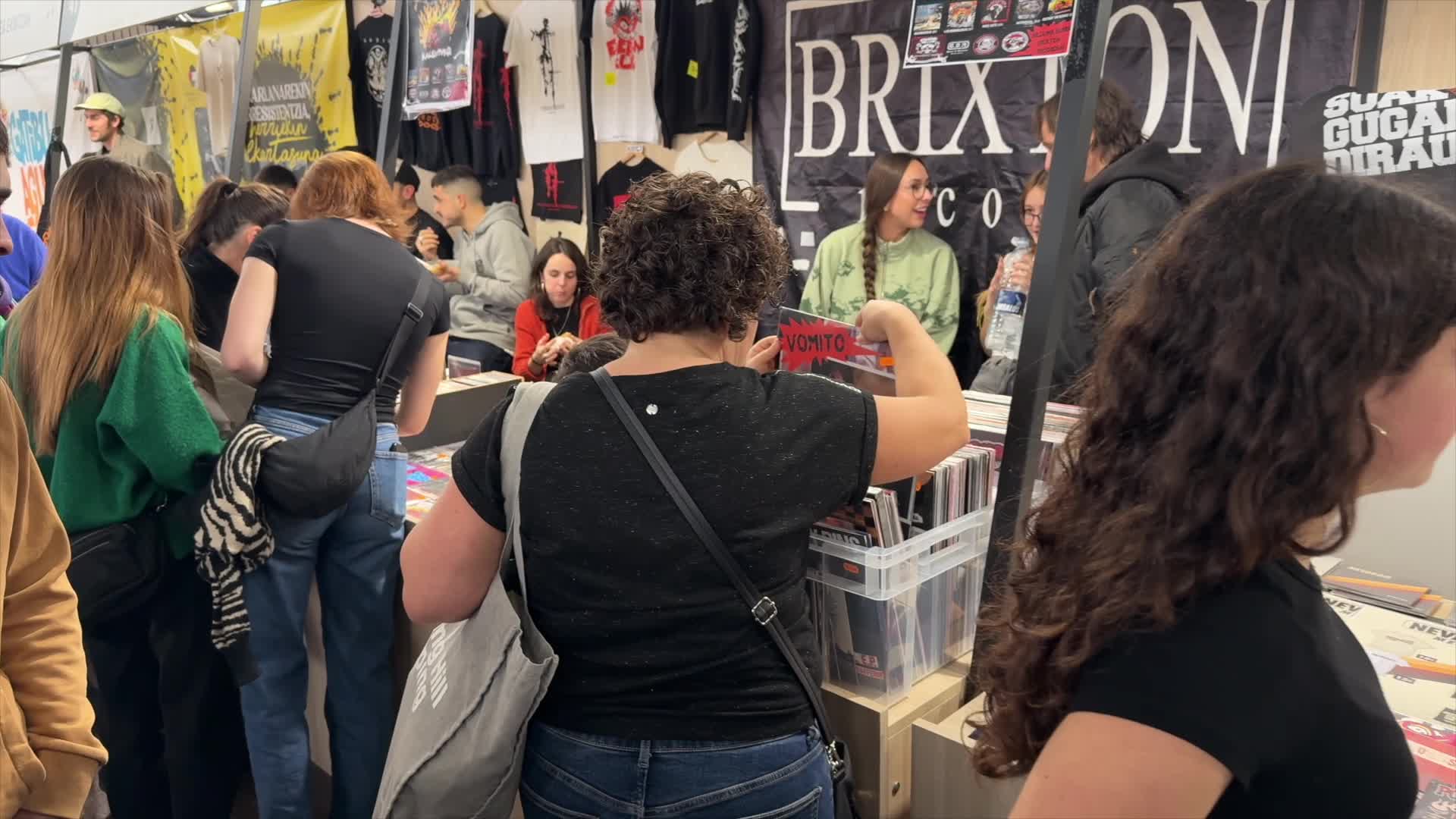 Bisitarien erosketa zakua: abenduak 6