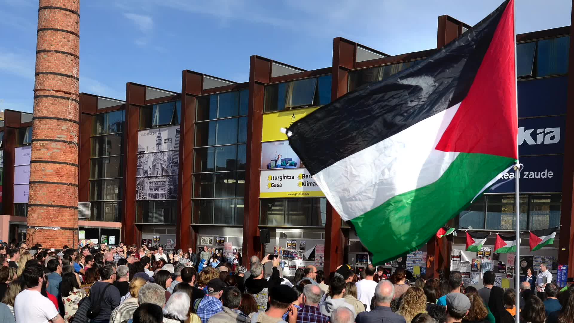 Bideoklipa: abenduak 7