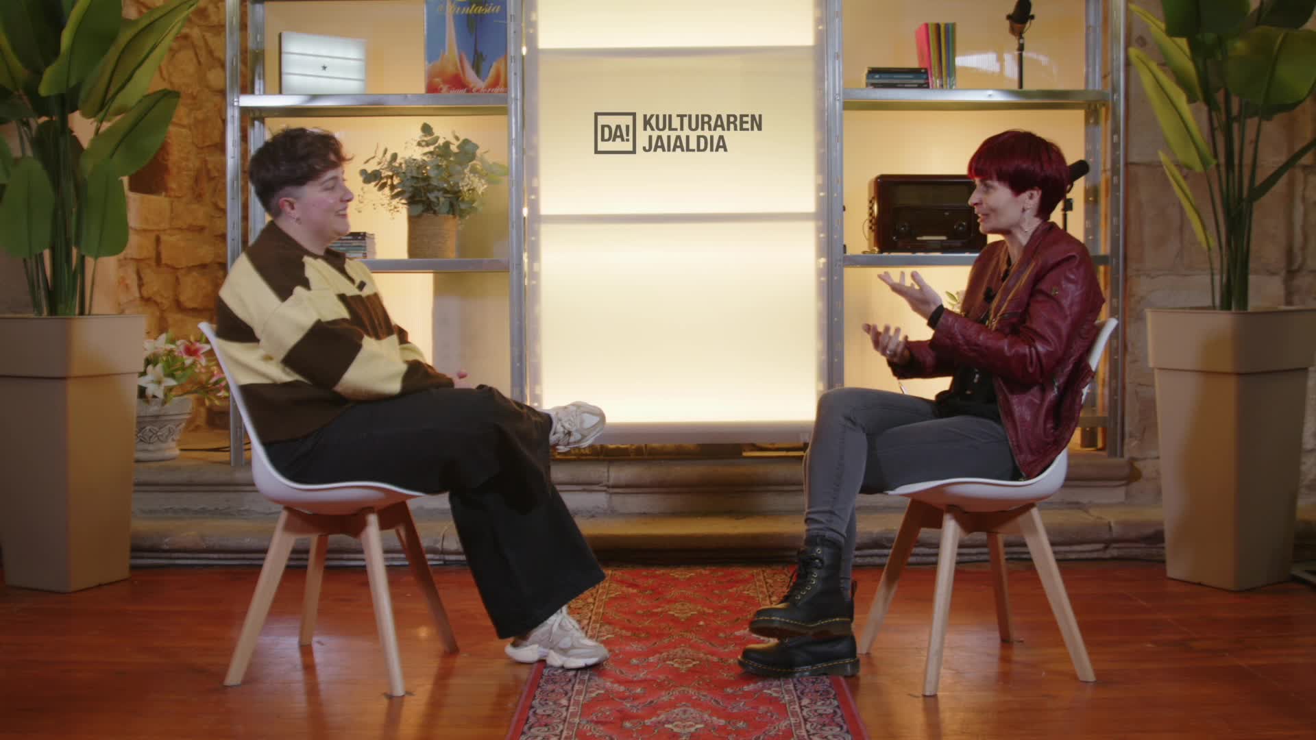 Transmisioa: Ianiere Aranzabe eta Eneritz Gorritxategi